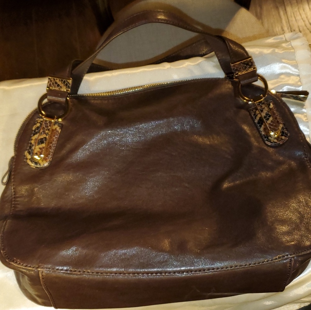 Michael kors hand bag - Picture 3 of 5